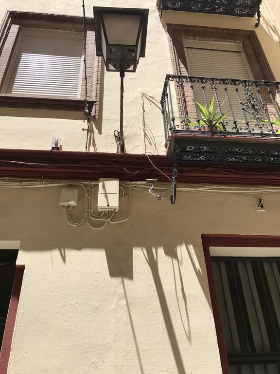 Bromham Apartment Seville Exterior photo